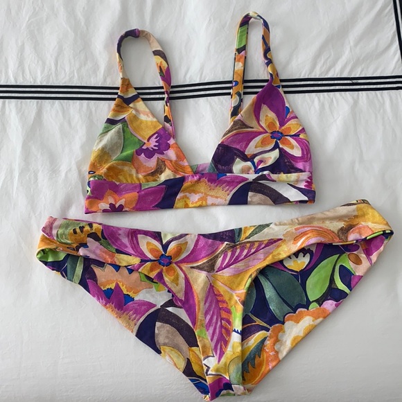 Boys + Arrows Other - Boys + Arrows Floral Bikini Size L & M